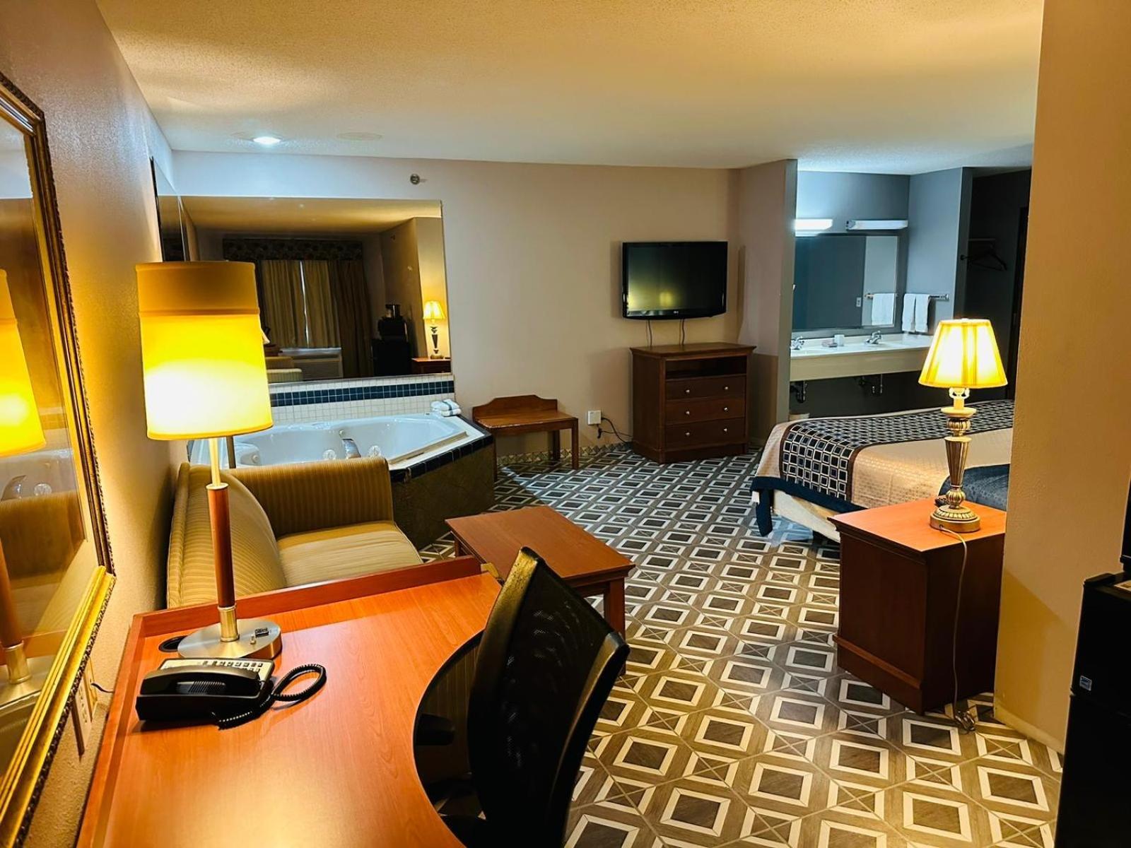 Royal Inn Suites Huntington エクステリア 写真